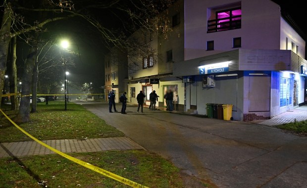 ​Zuchwały napad na salon jubilerski w Krakowie. Policja w akcji