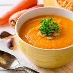 Zupa marchewkowa z kurkumą. Rozgrzewa i wzmacnia odporność