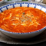 pomidorowa Zupa pomidorowa, która cię zaskoczy. Dodatki całkowicie zmieniają jej smak