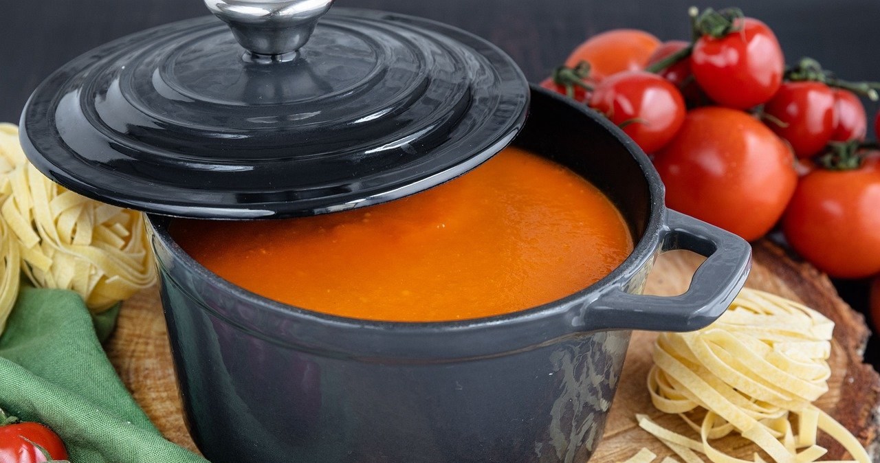 Zupa pomidorowa zmieni swój charakter pod wpływem jednego składnika. /pixabay.com /Pixabay.com