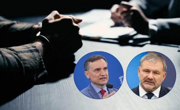 Żurek snuje scenariusze ws. Ziobry. "Szukalibyśmy go na plażach Dubaju"