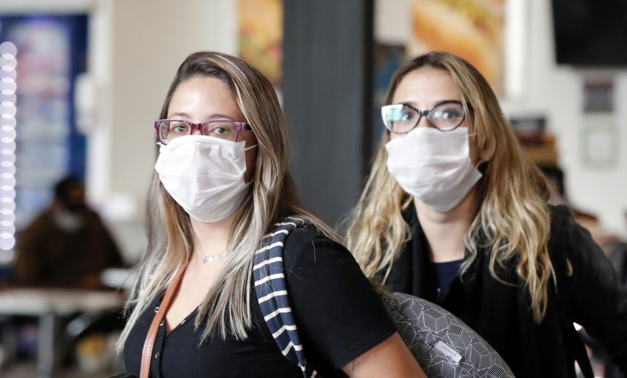 ZUS: decyzja o kwarantannie podstawą do wypłaty wynagrodzenia chorobowego /Mauricio Duenas Castaneda /PAP/EPA