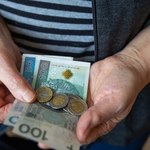 ZUS dopłaca seniorom do rachunków. Tyle wyśle co miesiąc