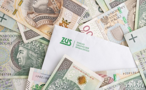 ZUS przelał już ponad miliard na konta. Nadal można złożyć wniosek o świadczenie