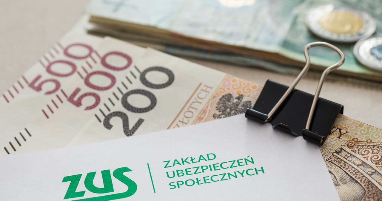 ZUS wydał specjalny komunikat, to ostrzeżenie dla Polaków / Arkadiusz Ziolek /East News