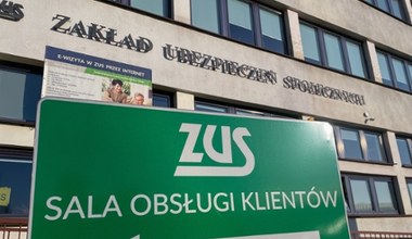 ZUS wypłaca 300 zł na rachunki. Wystarczy złożyć wniosek