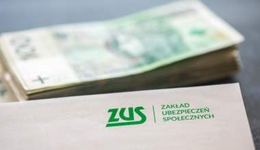 ZUS wypłacił emerytom 16,5 mld zł. Teraz urzędnicy wyślą specjalne listy