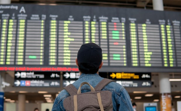 ​ZUS zakwestionował 36,6 tys. L4. Polacy na chorobowym jeździli na wakacje, był nawet ślub