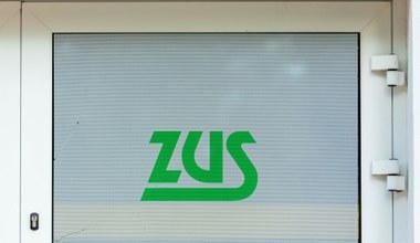 ZUS zwraca nadpłacone składki. Przedsiębiorcom przelano już miliard złotych
