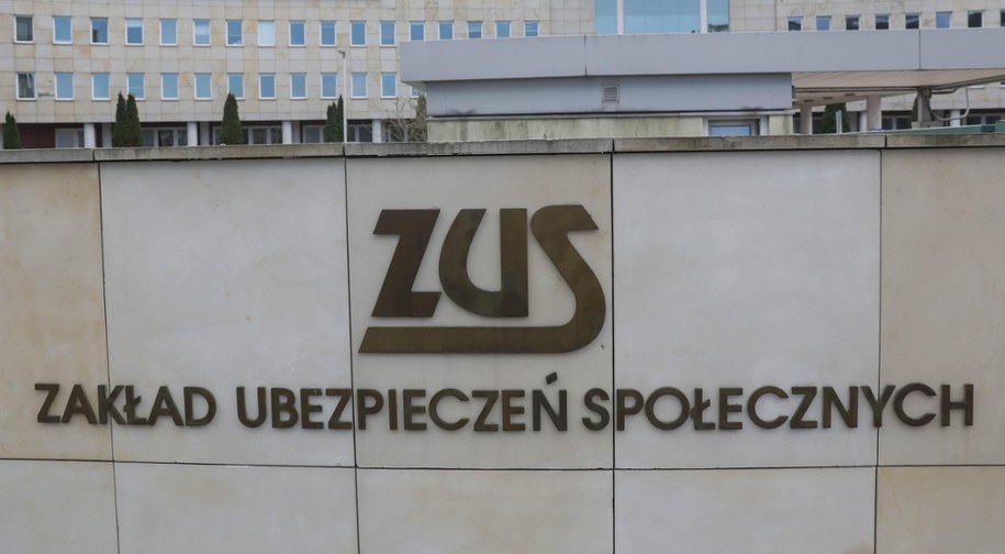 ZUS / 	Tomasz Gzell    /PAP