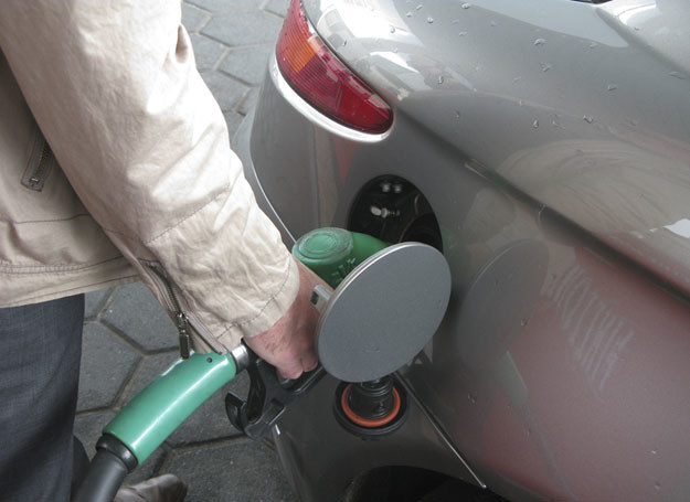 Zużycie paliwa zależy nie tylko od samochodu /&copy; Panthermedia