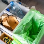 Zużyte chusteczki już nie do zmieszanych. W tej gminie od stycznia nowy pojemnik