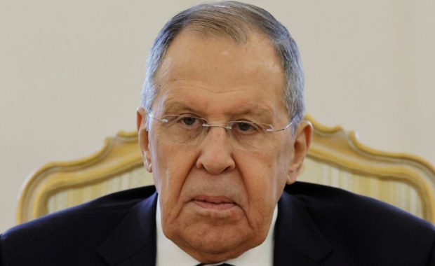 Zwabieni obietnicami pracy trafiali na front w Ukrainie. Moskwa obiecuje koniec procederu