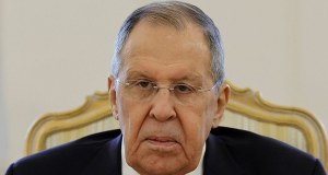 Zwabieni obietnicami pracy trafiali na front w Ukrainie. Moskwa obiecuje koniec procederu