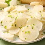 Zwalcza wolne rodniki, wzmacnia żyły, pomaga tracić na wadze. W Polsce mało kto zna