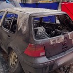 Zwęglone zwłoki w spalonym samochodzie w centrum Przemyśla 