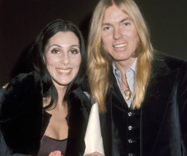 Związkiem Cher i Gregga Allmana żyli wszyscy. Wokalistka wniosła o rozwód 9 dni po ślubie