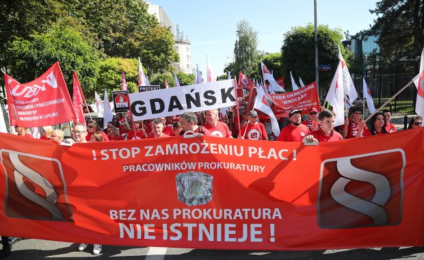 Związkowcy o podziale nagród w sądach: Zemsta za protesty 