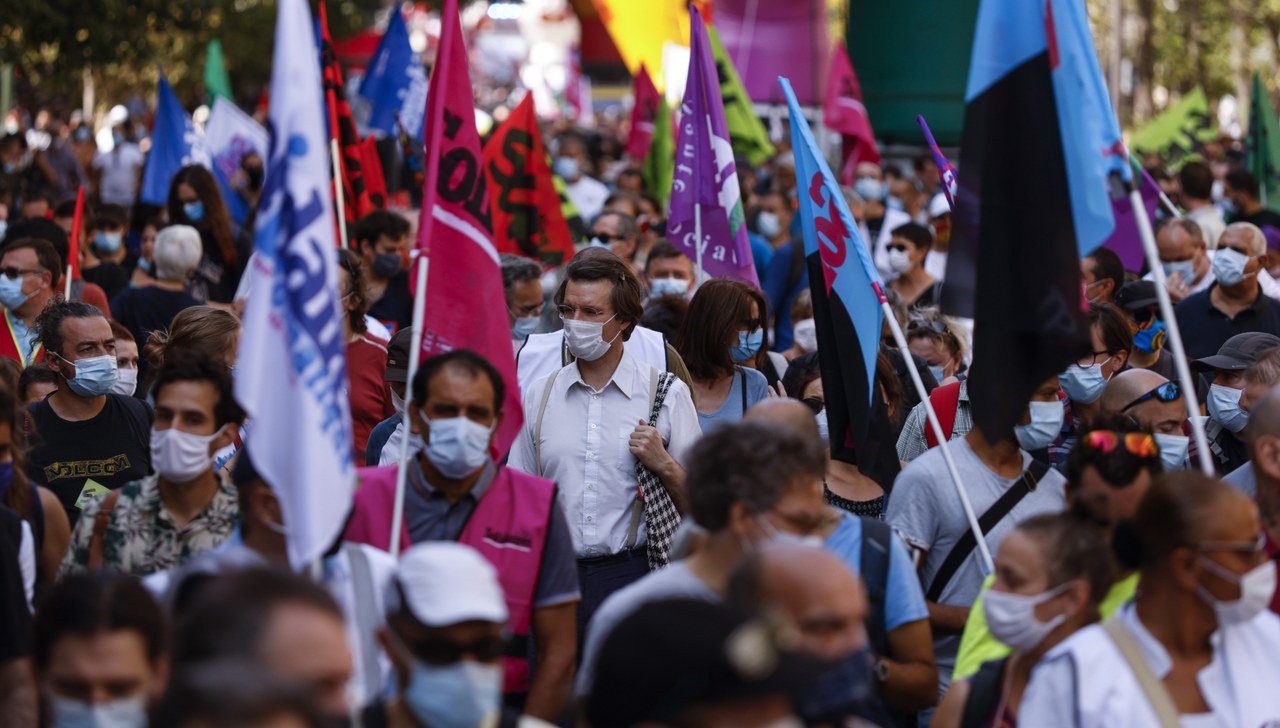 Związkowcy protestują we Francji. "Jest dużo złości"