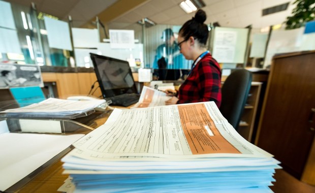 Związkowcy skarbówki zapowiadają manifestację w Katowicach. Chcą więcej testów na koronawirusa dla urzędników