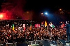 Zwolennicy Hollande'a świętowali na Placu Bastylii