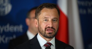 Zwolennicy referendum ws. Miszalskiego reagują po ataku na aktywistę. "Emocje buzują"