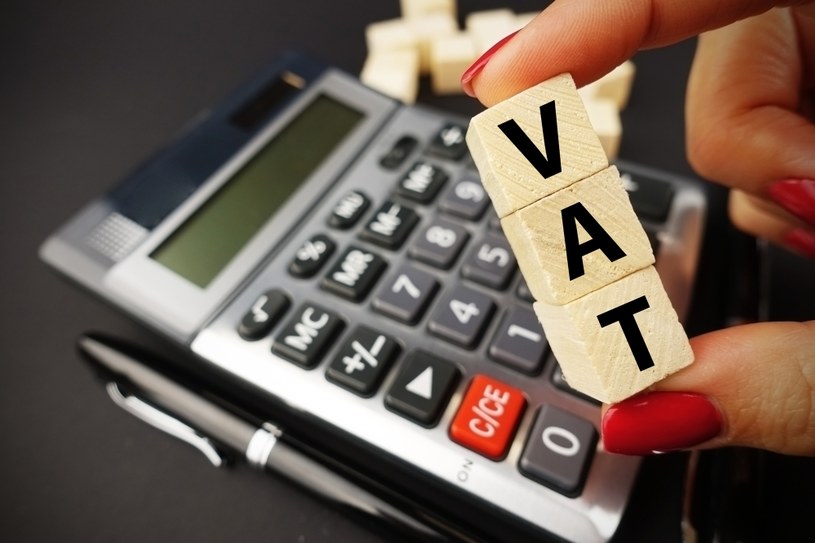 Zwolnienie z podatku VAT rozróżnia się na dwa rodzaje: zwolnienie podmiotowe oraz zwolnienie przedmiotowe. /123RF/PICSEL