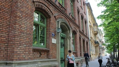 Zwrot w sprawie dyrektora krakowskiego liceum. Komisja podjęła decyzję