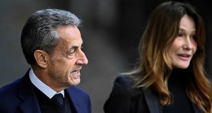 Zwrot ws. Sarkozy'ego. Były prezydent Francji wychodzi na wolność
