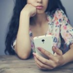 Życie bez social mediów. Czy usunięcie TikToka nas uszczęśliwi?