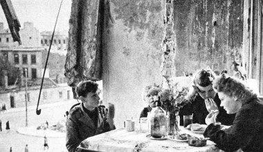 Życie na gruzach Warszawy