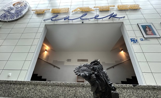 Życzliwek powrócił. Teatr Lalek odzyskał skradzionego skrzata