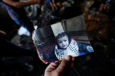 Żydowscy osadnicy zaatakowali palestyńską rodzinę. Dziecko spłonęło żywcem