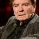 Zygmunt Malanowicz Zygmunt Malanowicz długo czekał na prawdziwe szczęście. Dała mu je dopiero trzecia żona