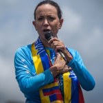 Żyje w ukryciu. "Żelazna Dama" Wenezueli laureatką pokojowego Nobla