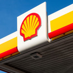 Zyski Shella spadły o 50 proc. Powodem sytuacja na rynku surowców 