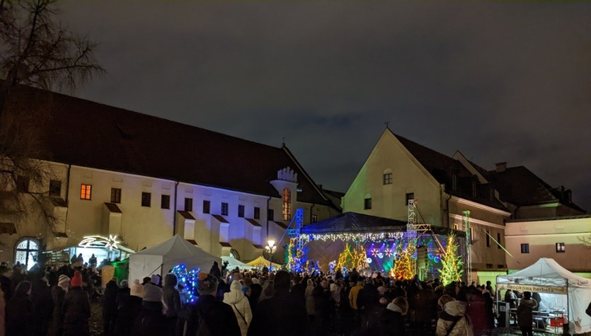 Żywa Szopka przy Franciszkańskiej. Halina Frąckowiak będzie gościem specjalnym 